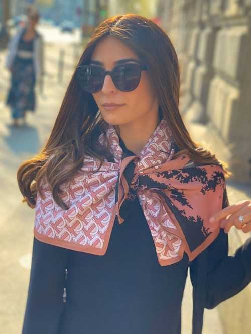 PAOLINA PINK SQUARE SCARF